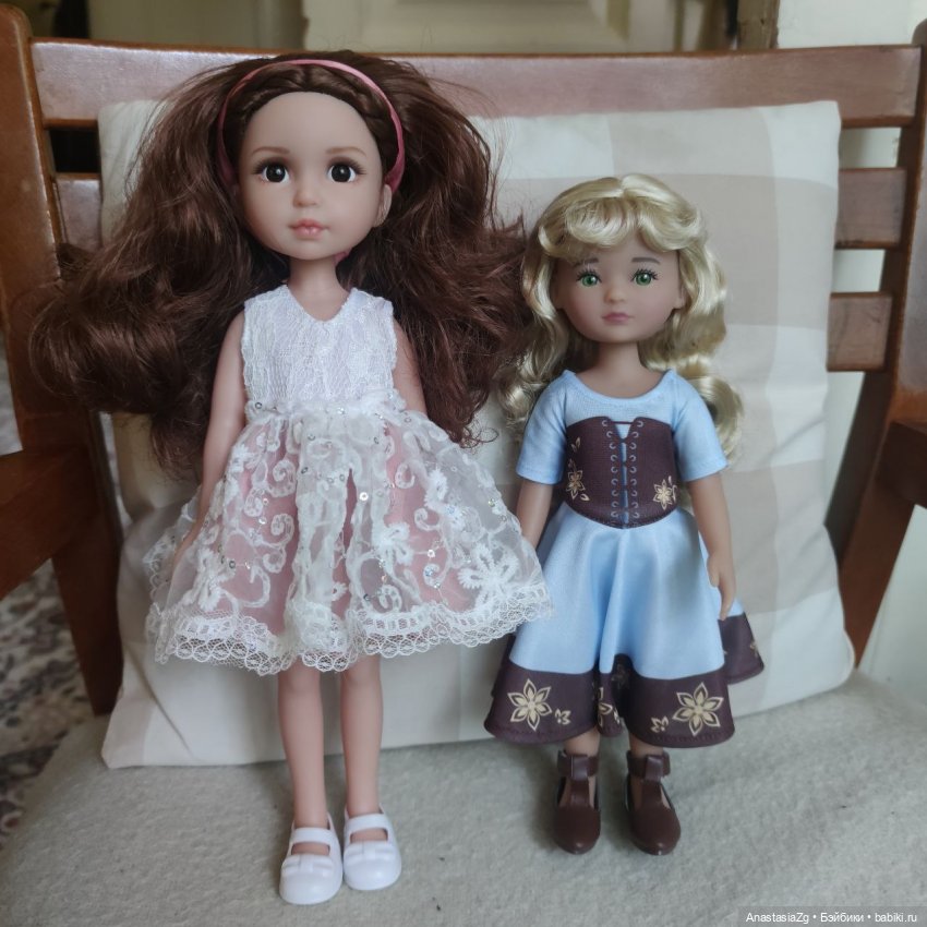 Настоящая Анжелика — Куклы Ruby Red (Руби Ред) Fashion Friends: Siblies (фото 6)