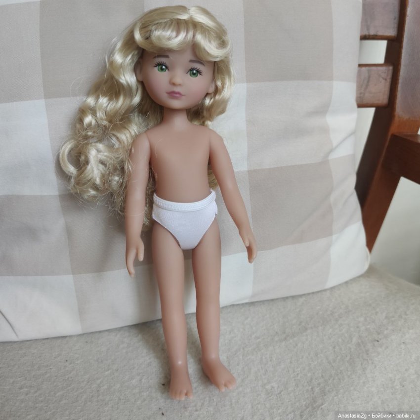 Настоящая Анжелика — Куклы Ruby Red (Руби Ред) Fashion Friends: Siblies (фото 10)