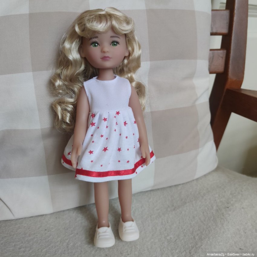 Настоящая Анжелика — Куклы Ruby Red (Руби Ред) Fashion Friends: Siblies (фото 8)