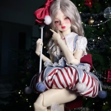 ANA Isabella полуспящая