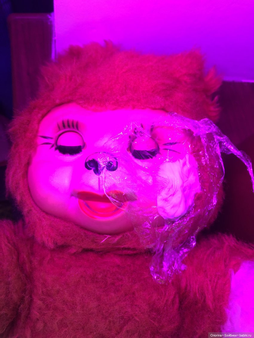 Почернела щёчка у мишки ГДР (фото 3)