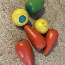 Деревянные овощи / счётный материал