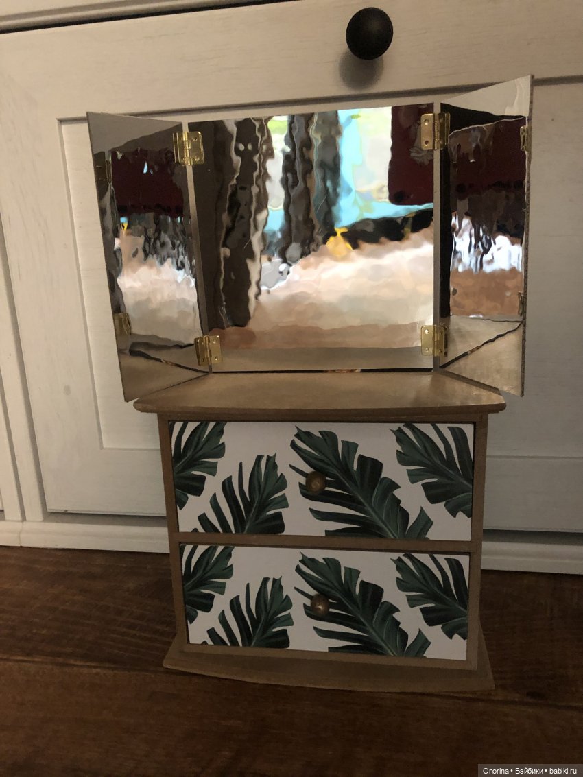 Трельяж для Оли — Мебель для кукол и домиков: фото