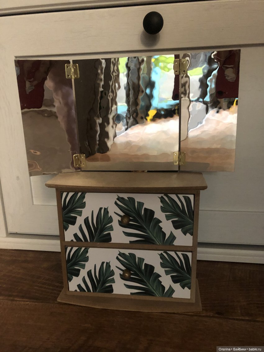 Трельяж для Оли — Мебель для кукол и домиков: фото