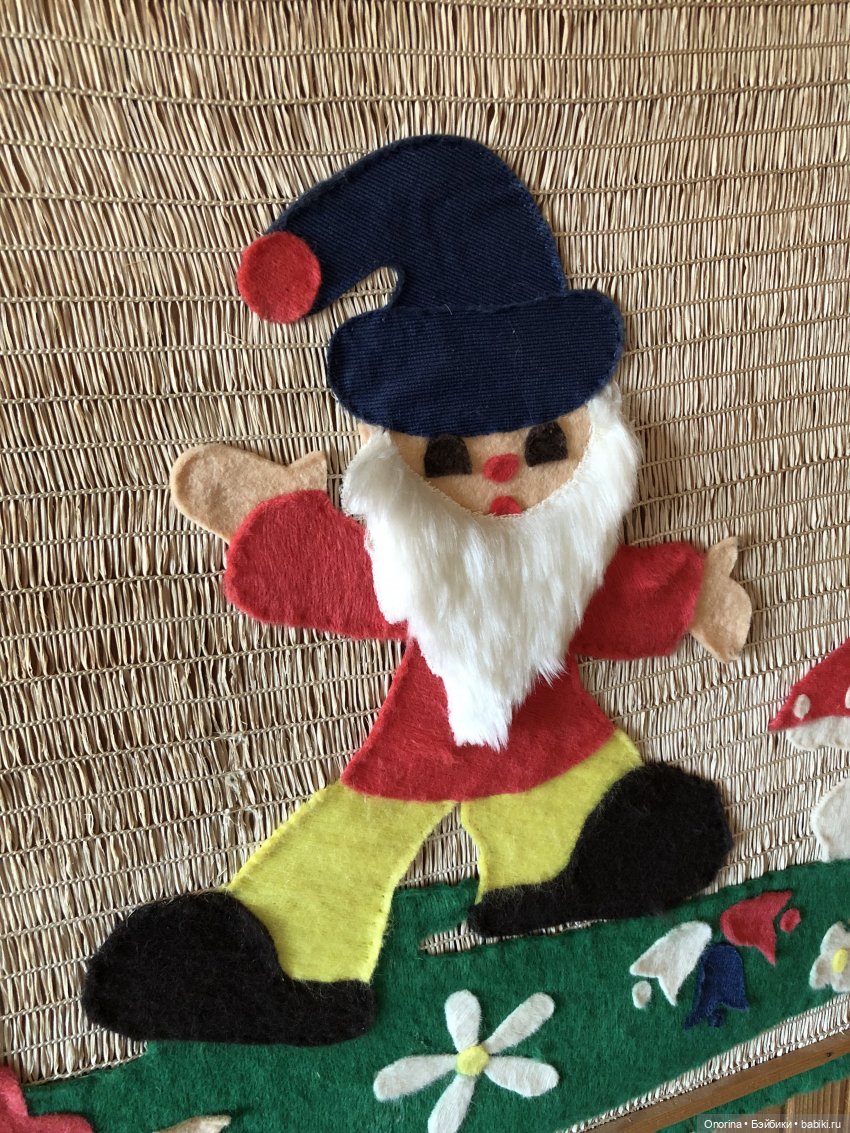 Коврик из соломки с аппликацией (фото 10)