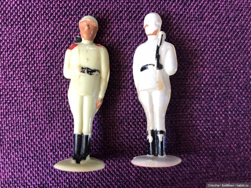 Солдатики мальчика 60-х годов