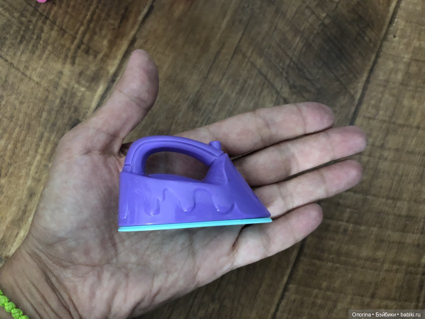 Футболка с термонаклейкой и новый утюг для Оли