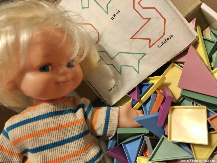 Антошка получает посылку — Игрушки СССР и советского детства: резиновые (фото 8)