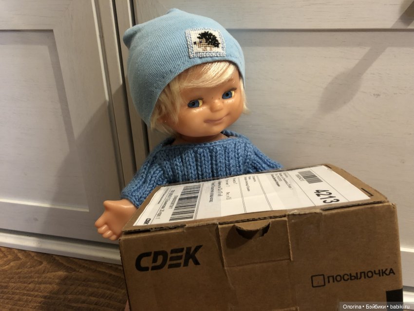 Антошка получает посылку — Игрушки СССР и советского детства: резиновые