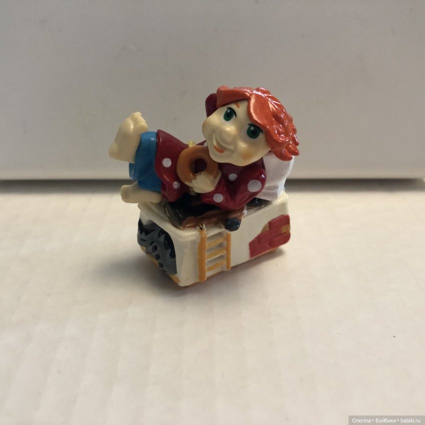 Игрушки из шоколадных яиц «Сказка на ладошке» часть 2