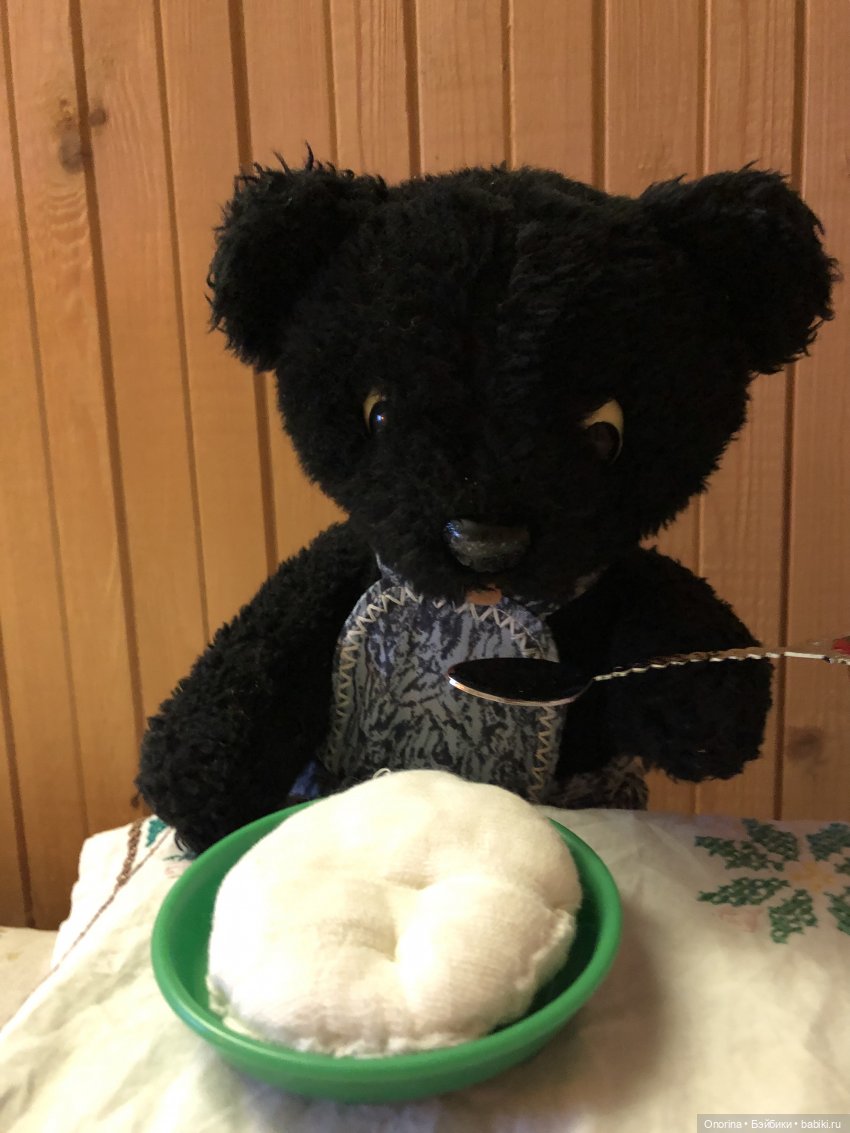 Уголёк варит кашу — Игрушки СССР и советского детства: резиновые (фото 10)