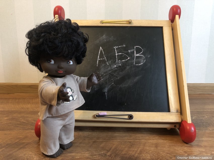 Вовка-Максимка учится писать (фото 3)