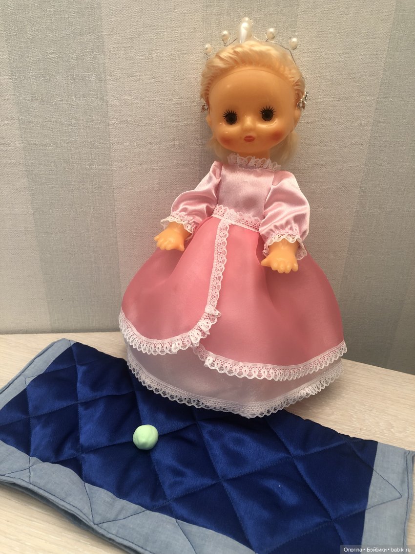 Сказочные наряды для Оли и Антошки