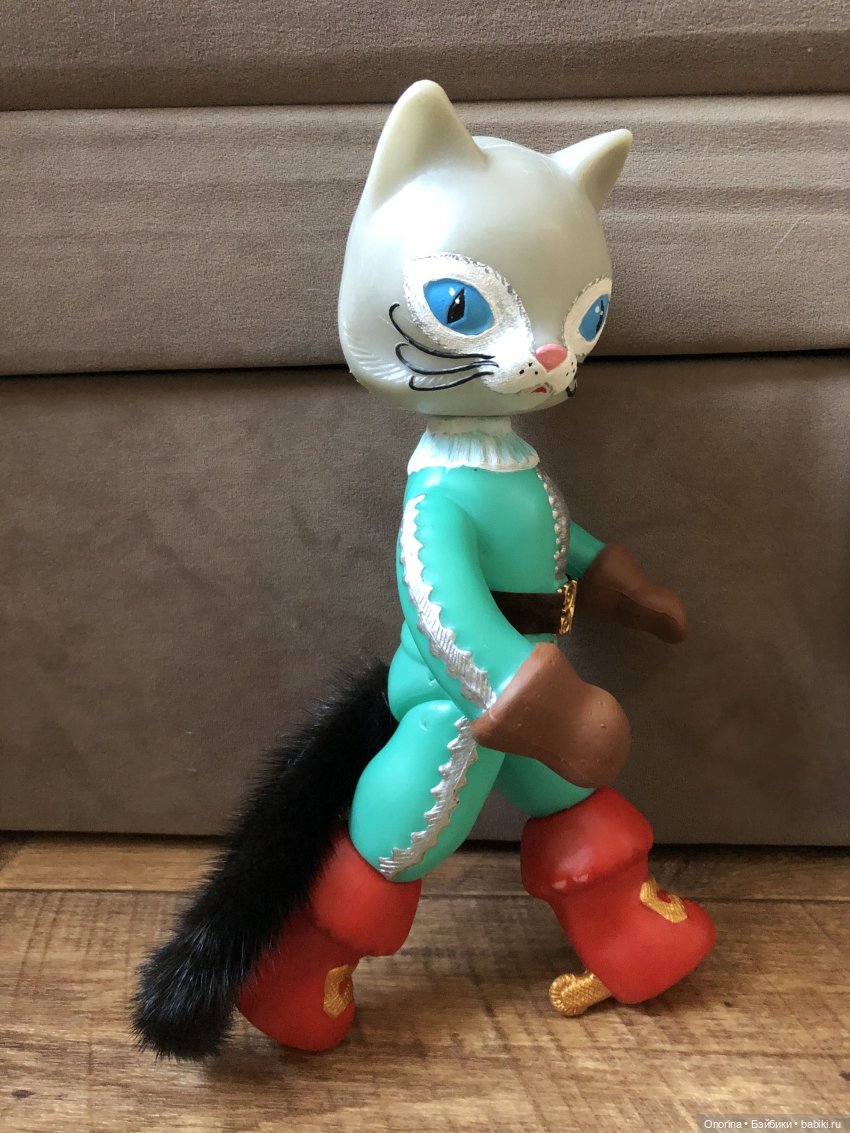 Игрушки из полиэтилена («дутыши») Московского завода пластмассовых игрушек "Малыш"