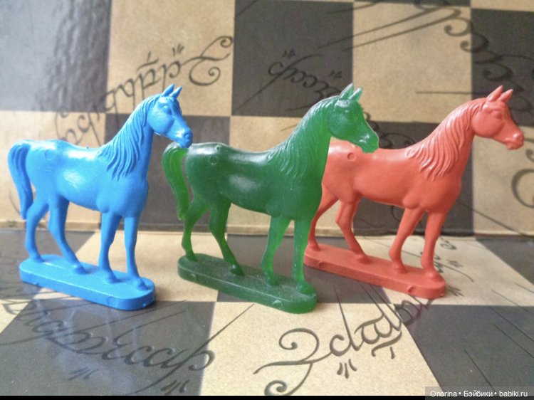 Игрушки из полиэтилена («дутыши») Московского завода пластмассовых игрушек "Малыш"