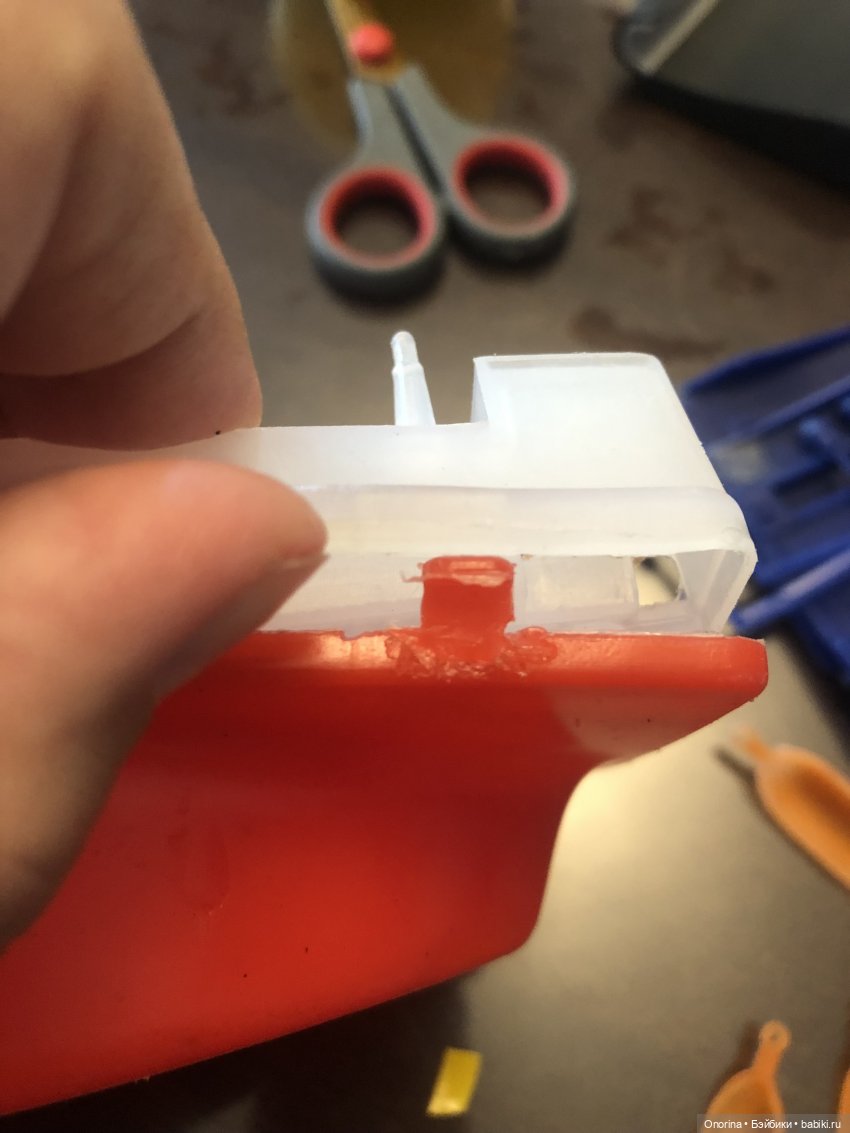 Паром Паромыч, рек русских помощь, Плыви тихонько по волнам дне…