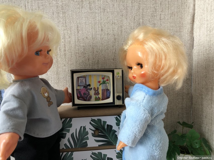 Ещё один сюрприз для Оли — Коллекции винтажных кукол и игрушек: СССР