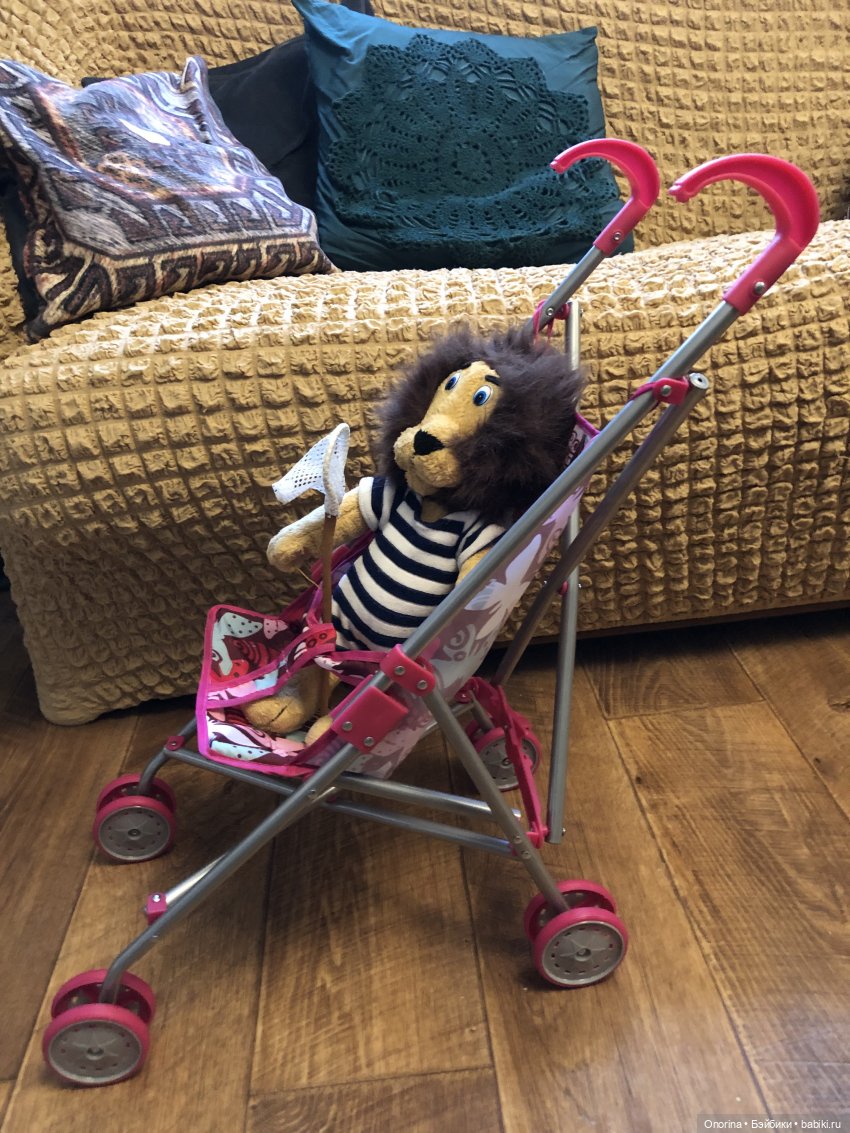 Новогодние подарки — Новый год и Рождество: праздничные фото кукол (фото 10)