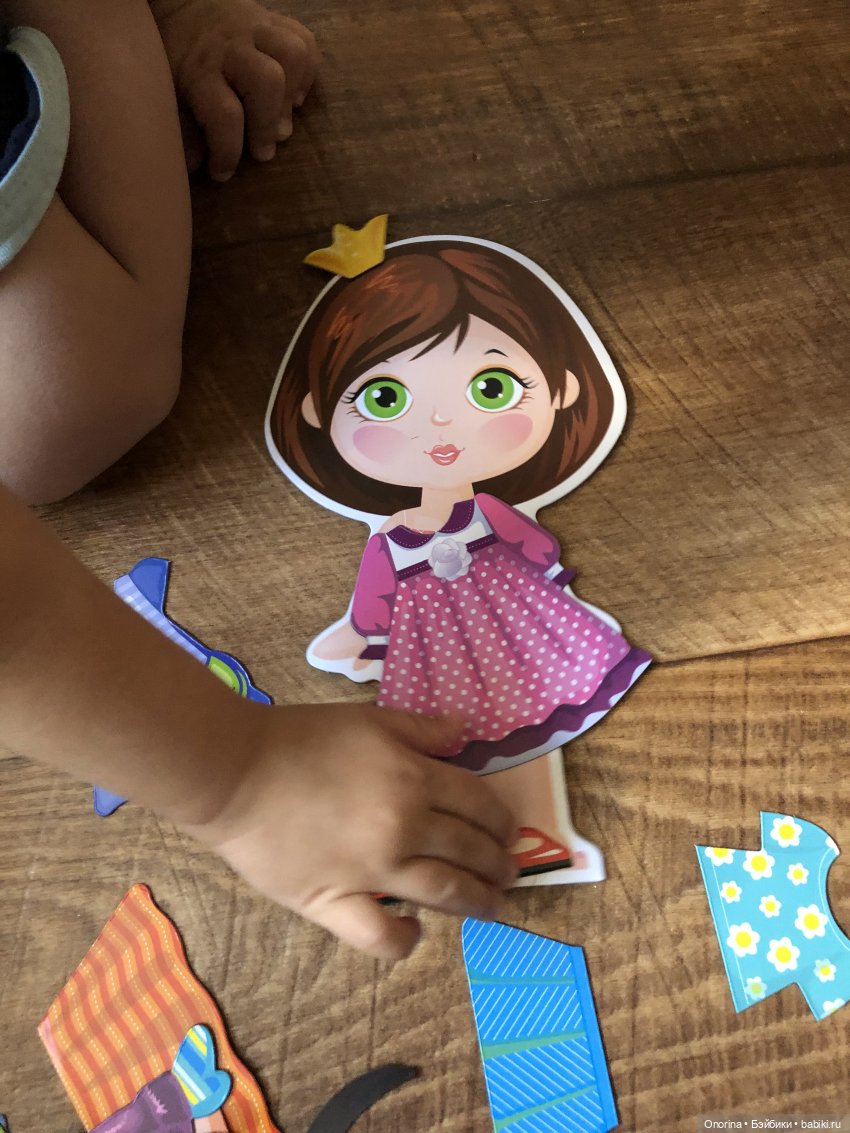 Новогодние подарки — Новый год и Рождество: праздничные фото кукол