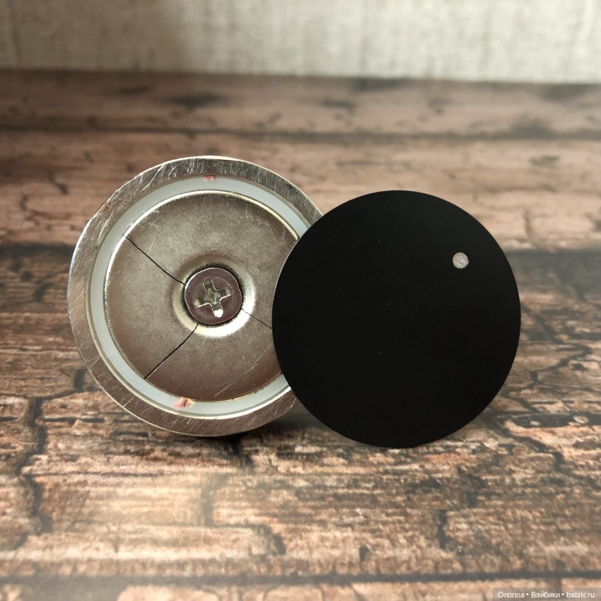 Кукольный магнетизм (использование магнита при создании румбокса)