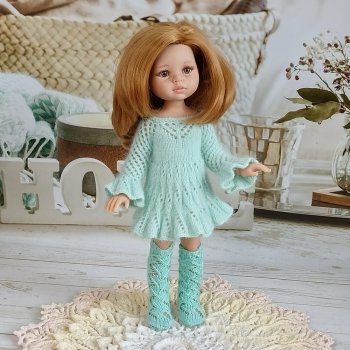 Платье с ажурными рукавами