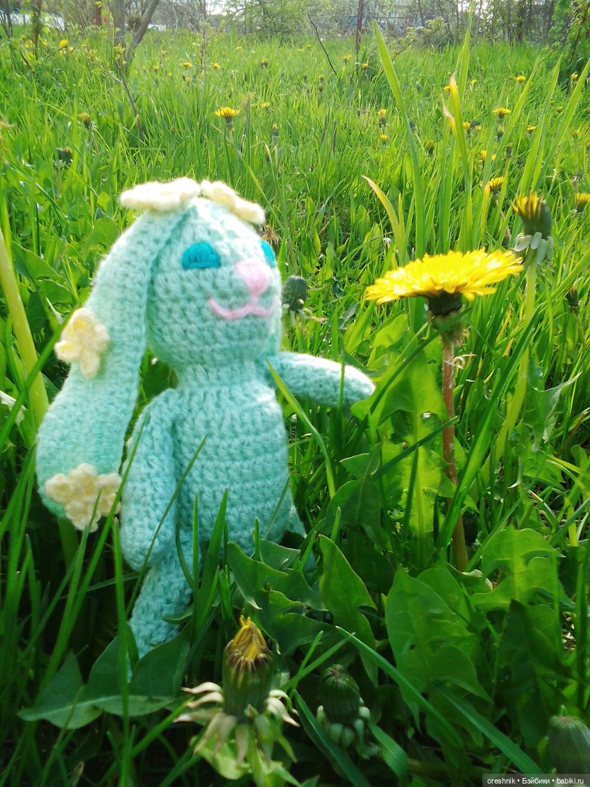 Зайка — Вязаные игрушки и амигуруми: крючком