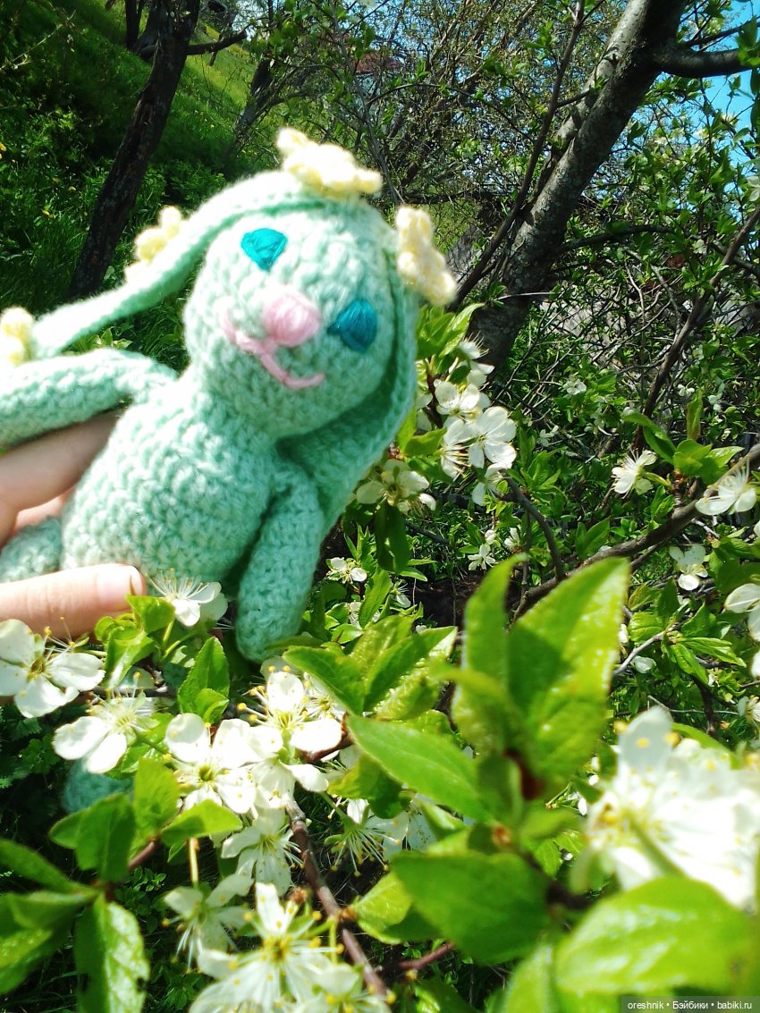 Зайка — Вязаные игрушки и амигуруми: крючком