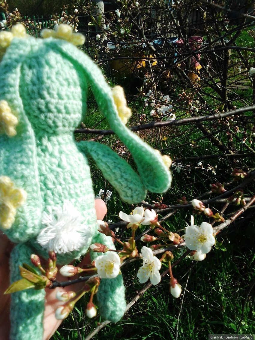 Зайка — Вязаные игрушки и амигуруми: крючком