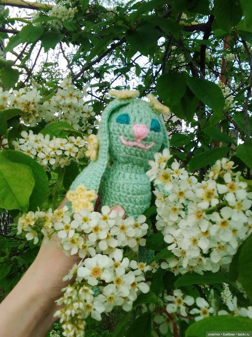 Зайка — Вязаные игрушки и амигуруми: крючком