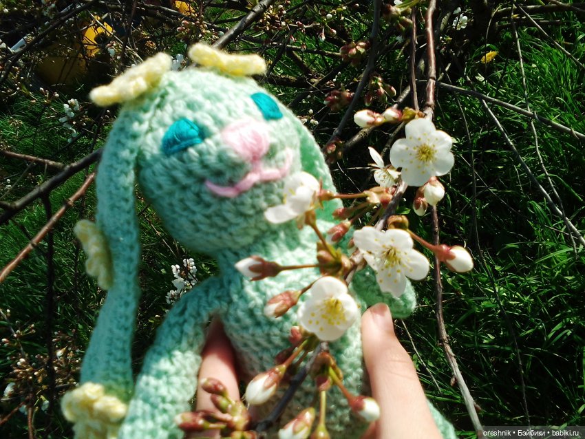 Зайка — Вязаные игрушки и амигуруми: крючком