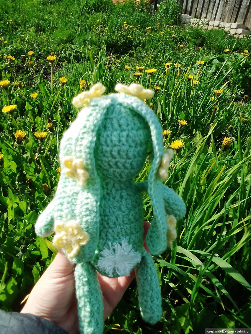 Зайка — Вязаные игрушки и амигуруми: крючком