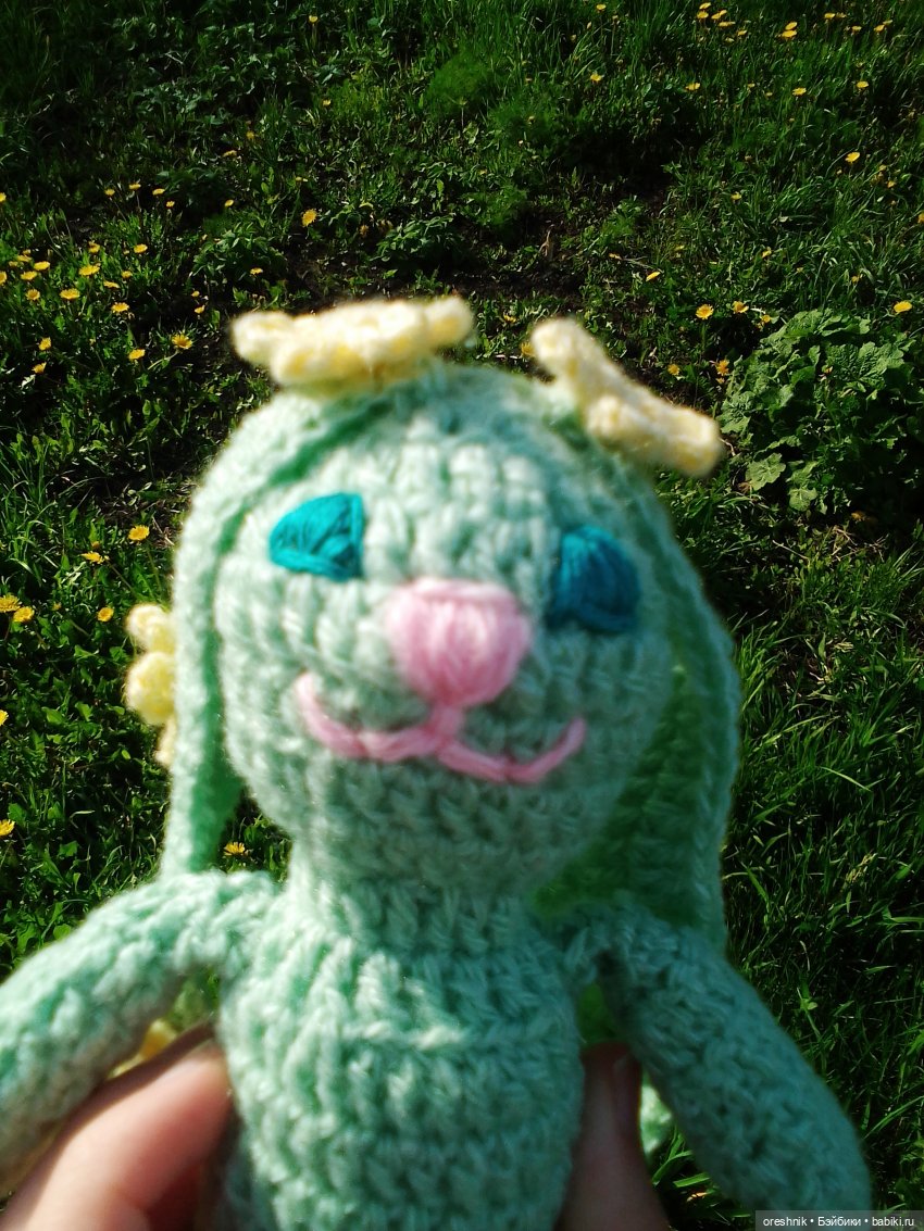 Зайка — Вязаные игрушки и амигуруми: крючком