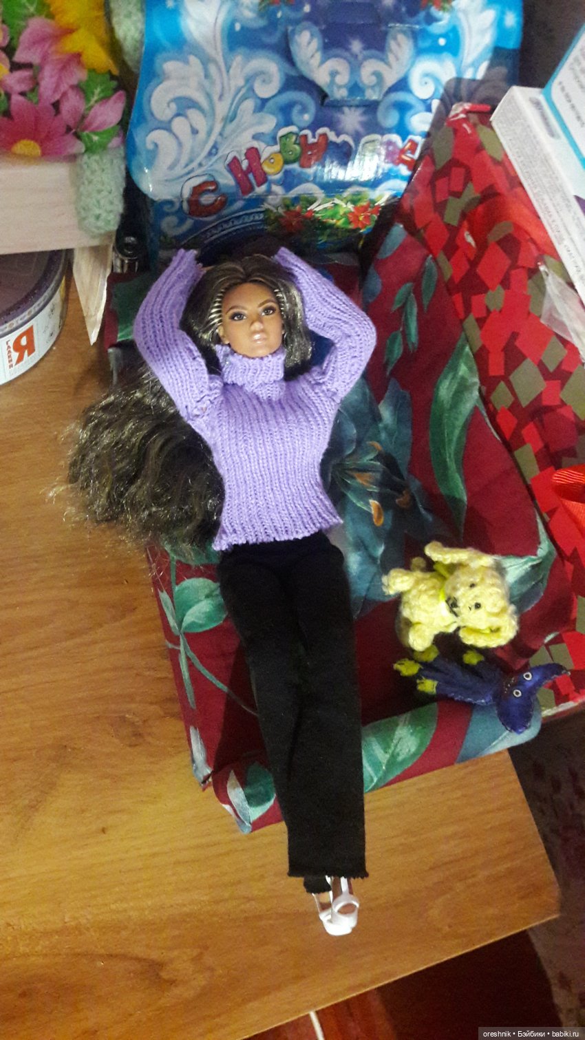 Диван в нашем доме — Мебель для кукол и домиков: фото