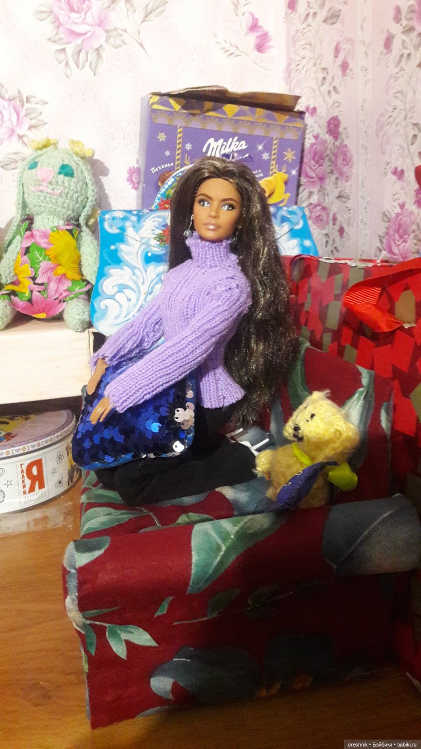 Диван в нашем доме — Мебель для кукол и домиков: фото