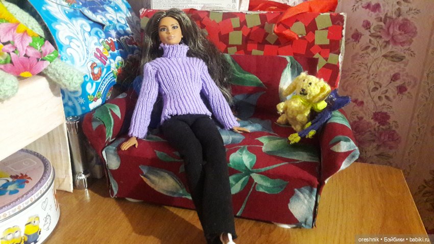 Диван в нашем доме — Мебель для кукол и домиков: фото