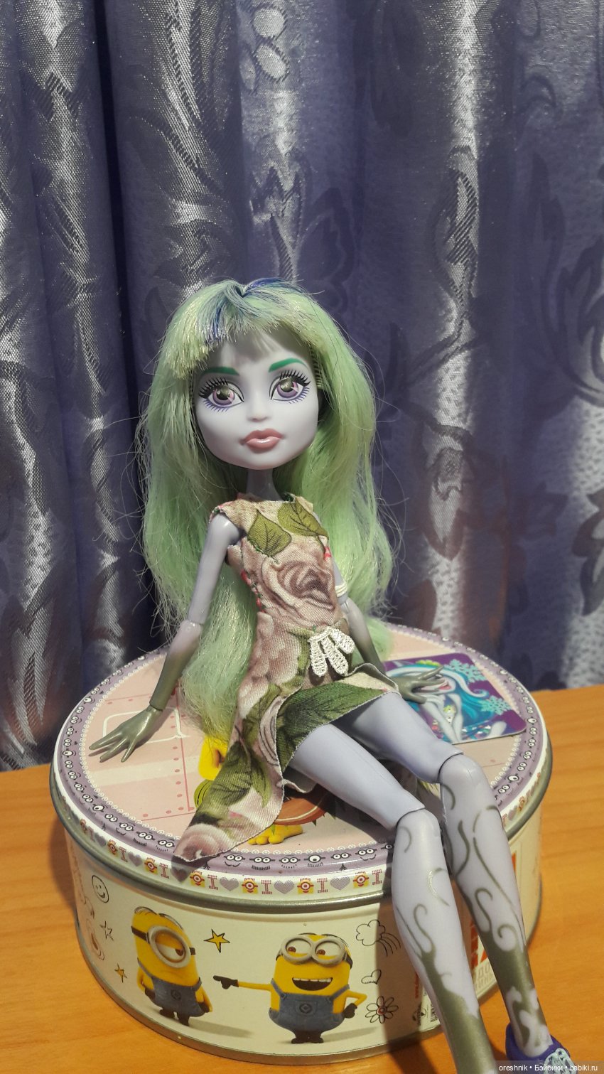 Новенькая куколка, выяснения отношений с куклами или олицетворяющий бред вне рамок