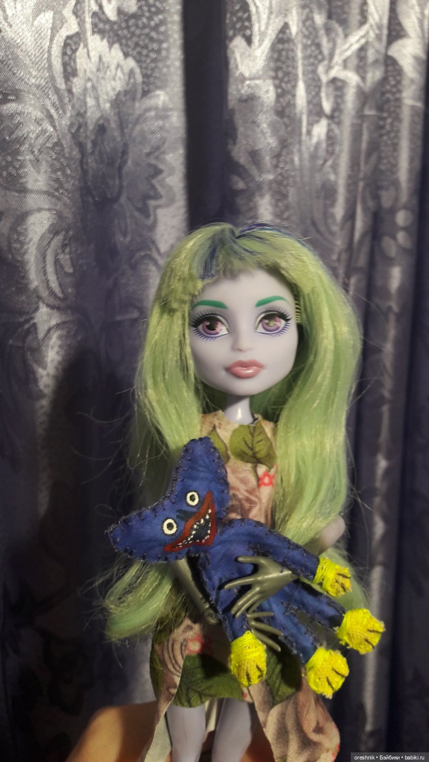 Новенькая куколка, выяснения отношений с куклами или олицетворяющий бред вне рамок (фото 6)