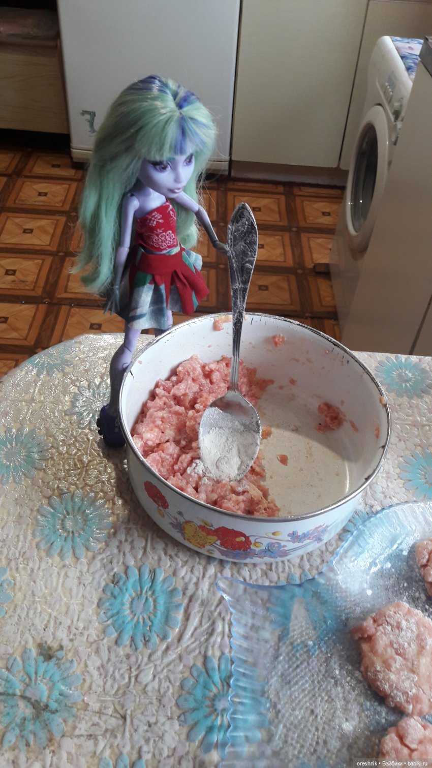 Твайла дежурит на кухне — Куклы Monster High и Ever After High: G1 (фото 10)