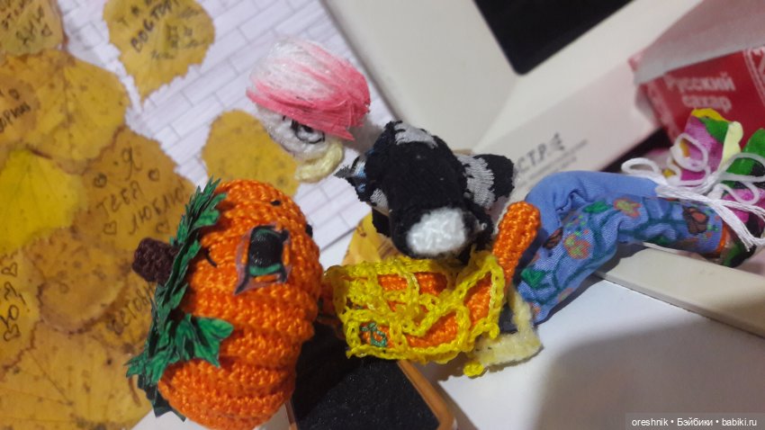 Айно и утка🎃💖🦆 — Авторские вязаные куклы: интерьерные
