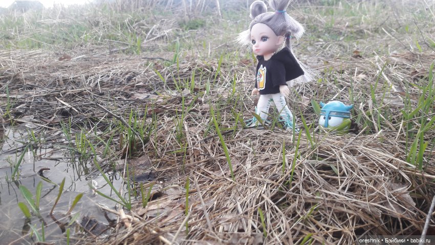 Моя маленькая взрослая Яночка и Ам-нямчик вдыхают весну🌺🌱☀️