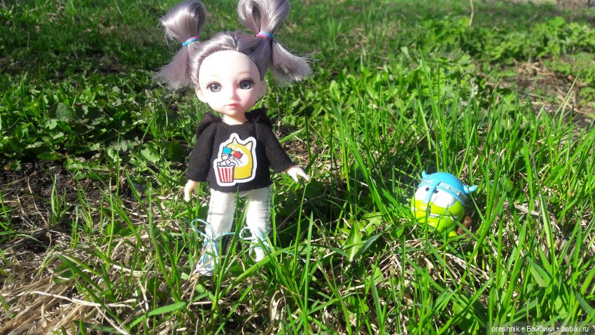 Моя маленькая взрослая Яночка и Ам-нямчик вдыхают весну🌺🌱☀️ (фото 8)