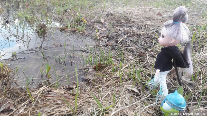 Моя маленькая взрослая Яночка и Ам-нямчик вдыхают весну🌺🌱☀️