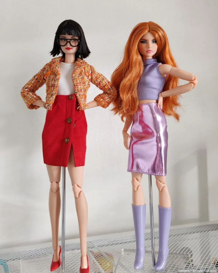 Кукла Barbie Экстра в радужном платье GYJ78