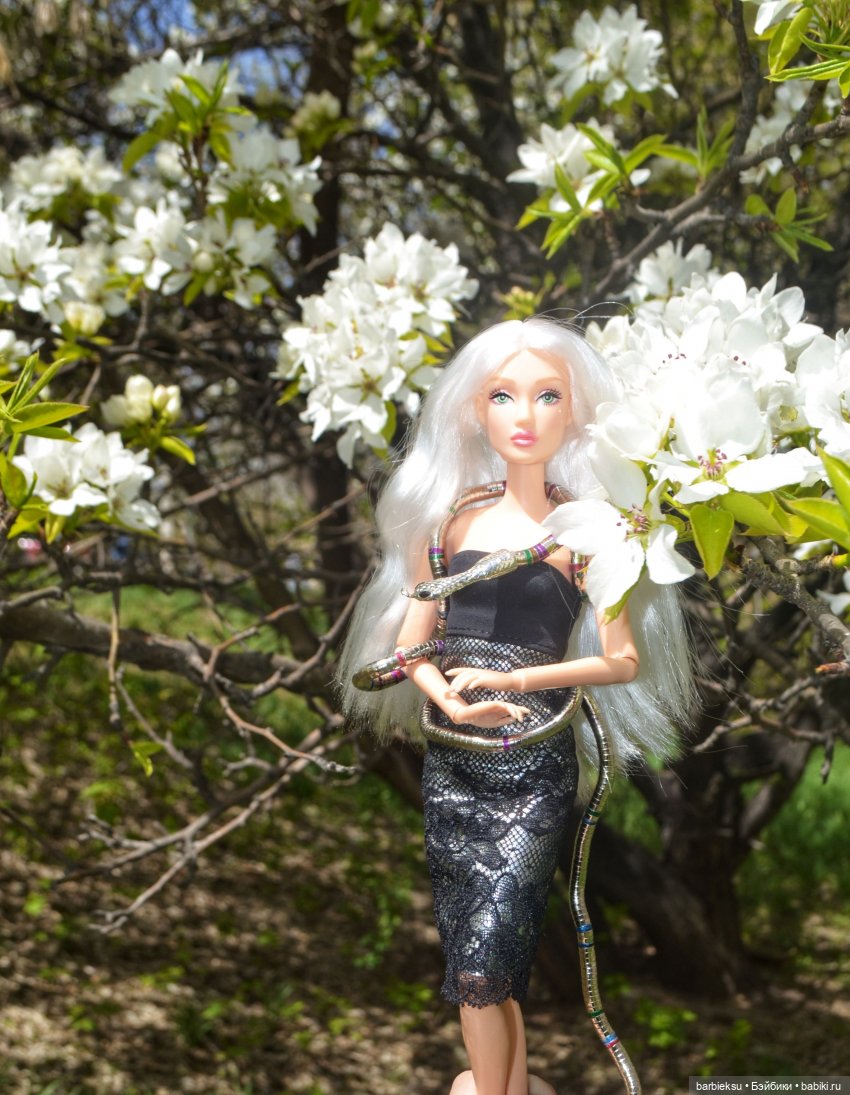 Тут, так красиво - первое цветение!🌺