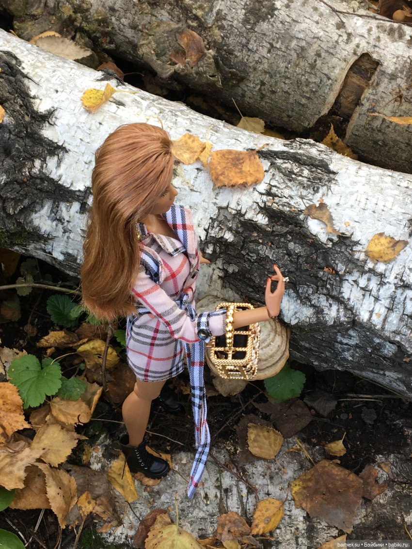 Alysa Back to Collection 2012 Tropicalia Convention