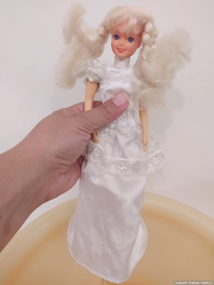 Компания из 90-х: реставрация Бетти Тонг и Сьюзи