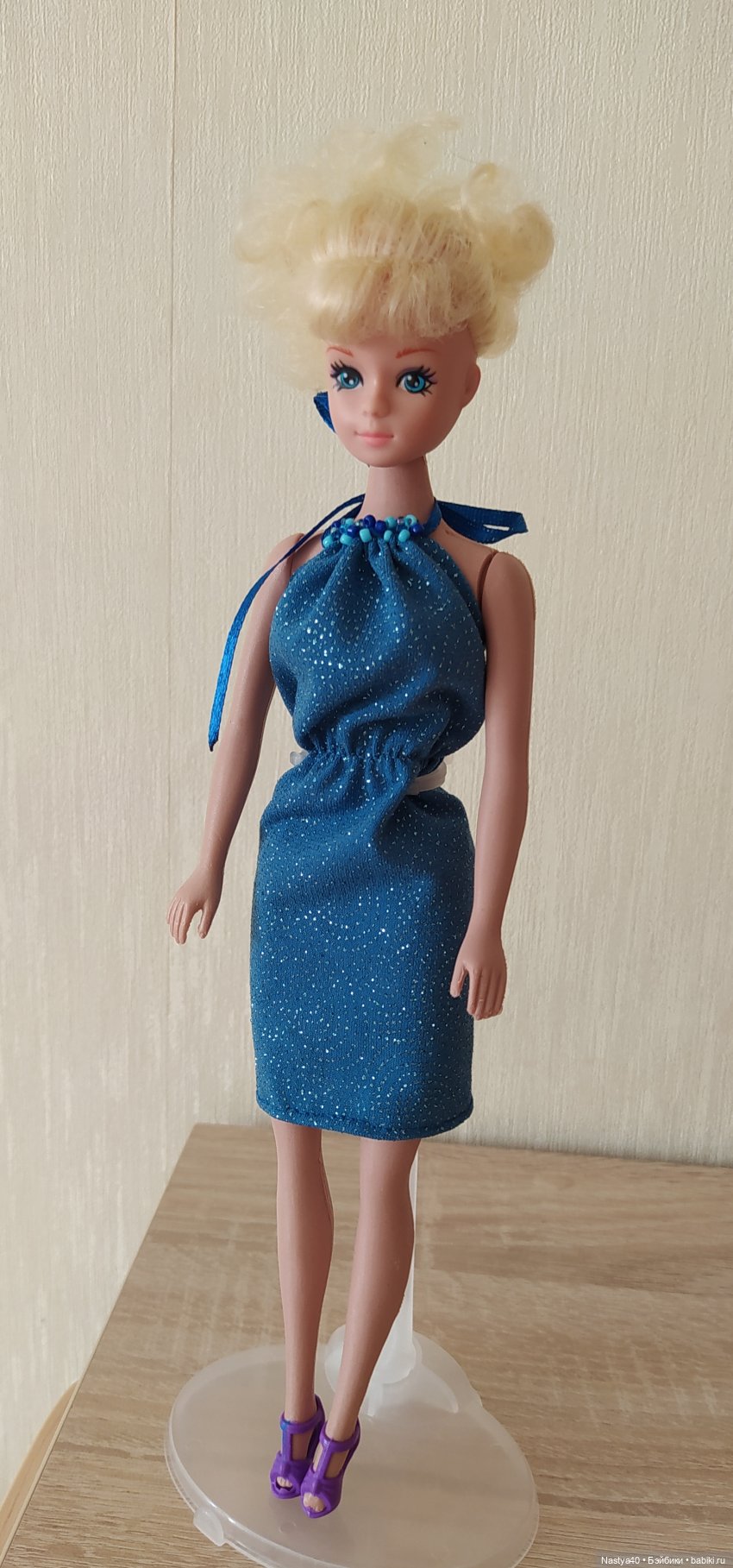 Компания из 90-х: реставрация Бетти Тонг и Сьюзи