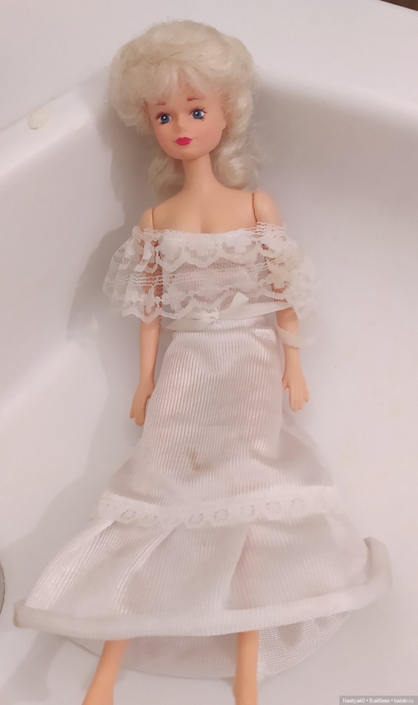Компания 90-х и нулевых — Аналоги Барби и куклы 1/6: клоны 90