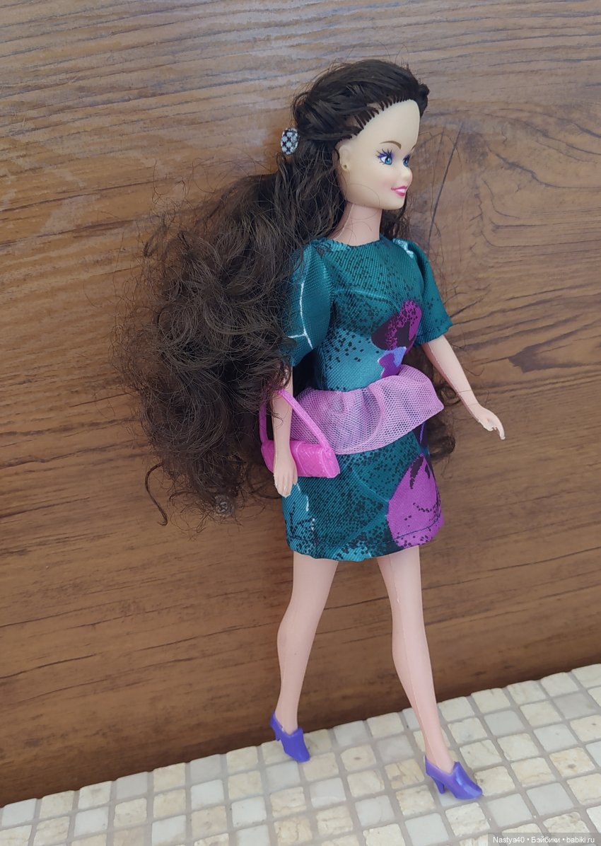 Компания 90-х и нулевых — Аналоги Барби и куклы 1/6: клоны 90