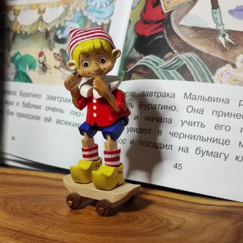 Буратино на скейте! 😊